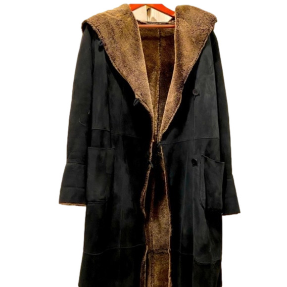Luxurious Jekel Parisian Shearling and Suede coat. Fits Size 10-14. Stunning EUC - Picture 1 of 11
